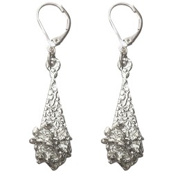 Boucles d'oreilles motifs floraux argentés