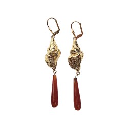 Boucles d oreilles coquille dorees cornaline